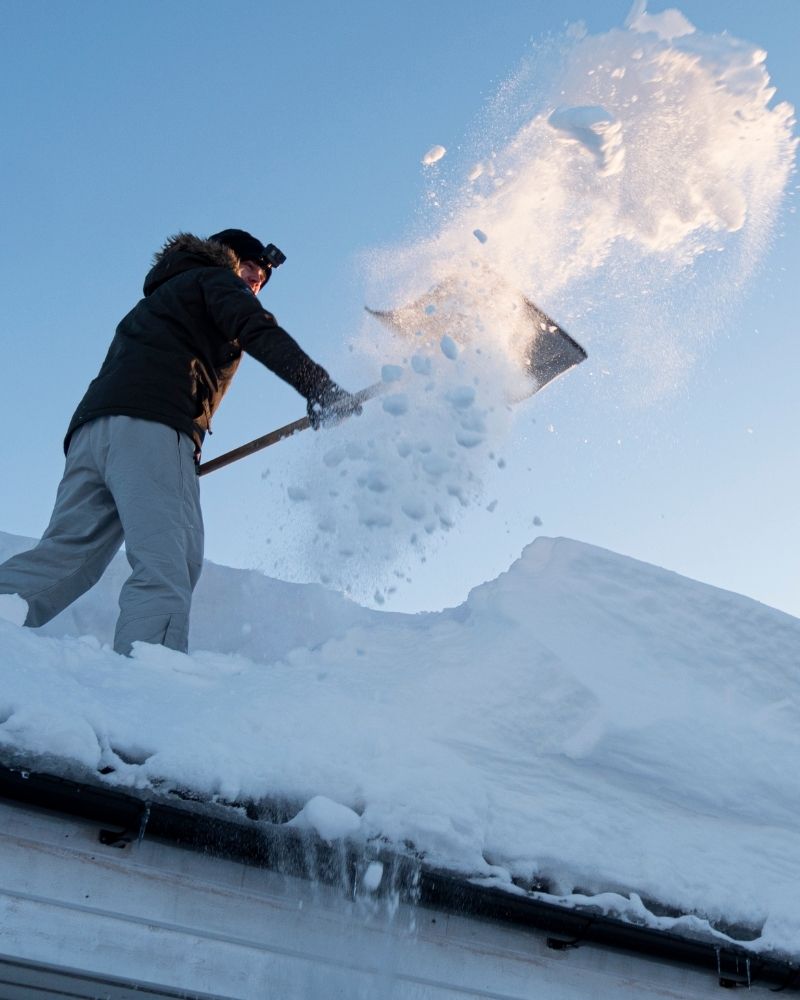 fjerning av snø på tak